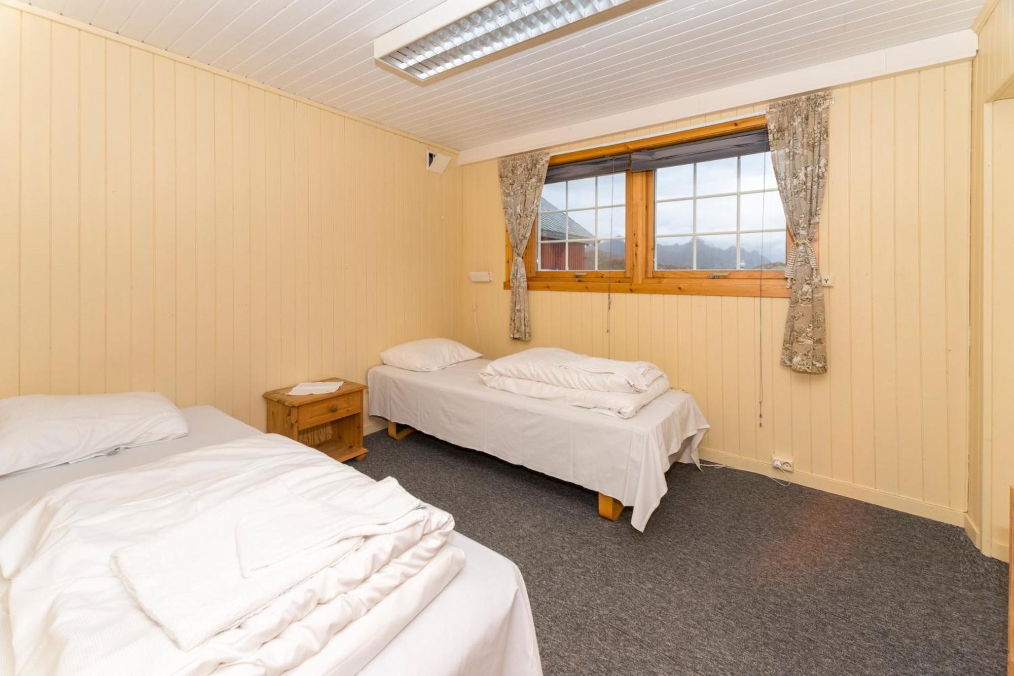 Statsbuene I Kabelvag Hotell Exteriör bild