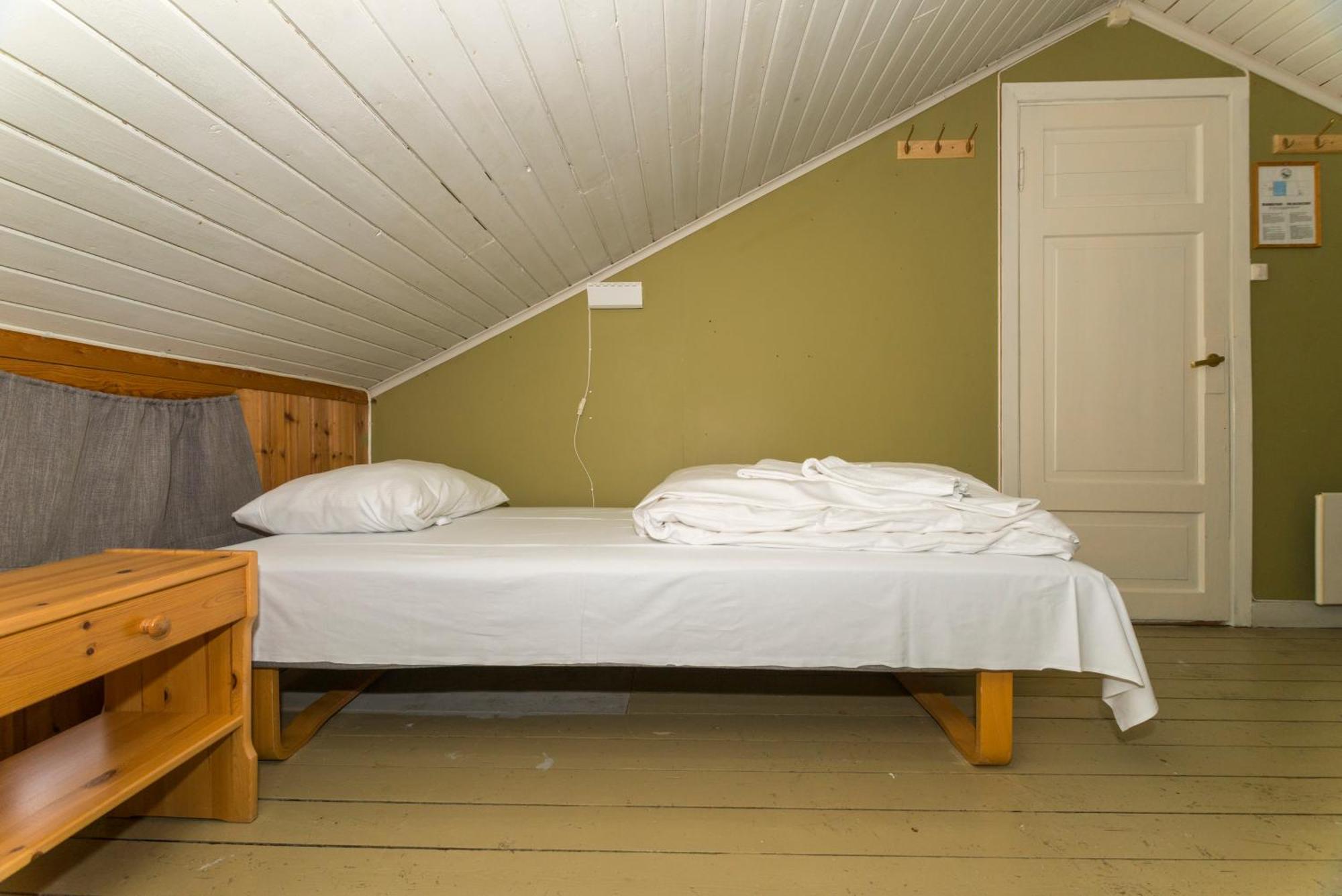 Statsbuene I Kabelvag Hotell Exteriör bild