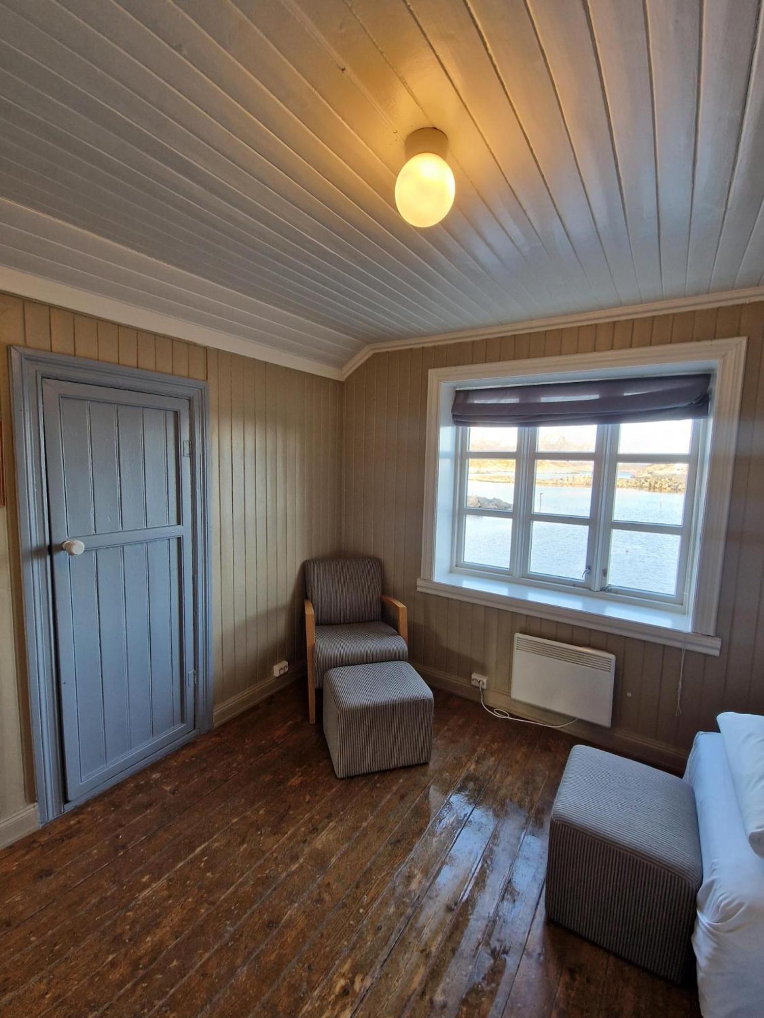 Statsbuene I Kabelvag Hotell Exteriör bild